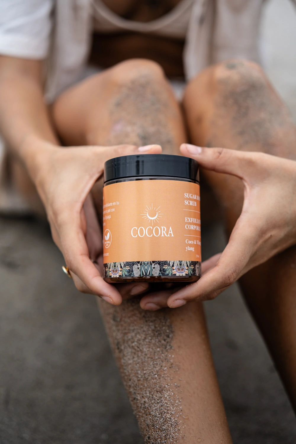 EL EXFOLIANTE CORPORAL NATURAL CON YLANG YLANG